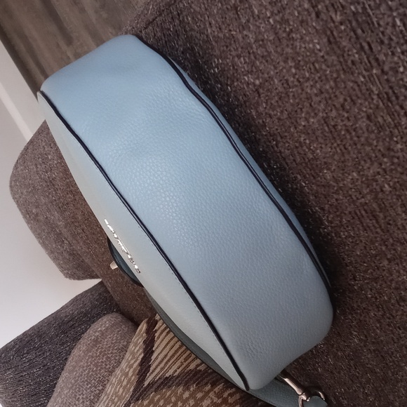 ๐Coach๐ - Waterfall Blue/Silver Ella Hobo Convertible Crossbody Bag - Picture 9 of 15